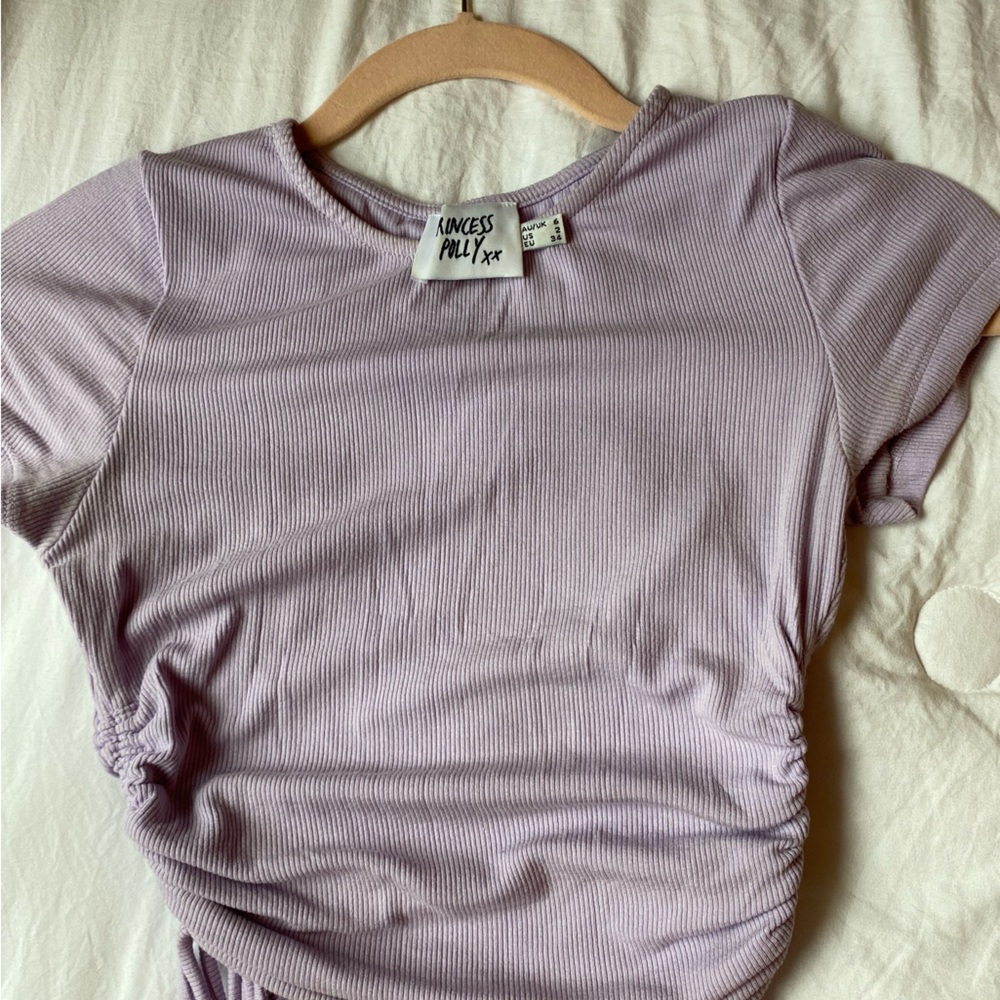 purple cropped top